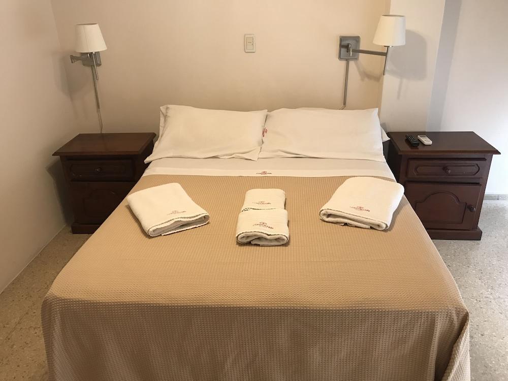 Cordoba Inn Apart Hotel Esterno foto
