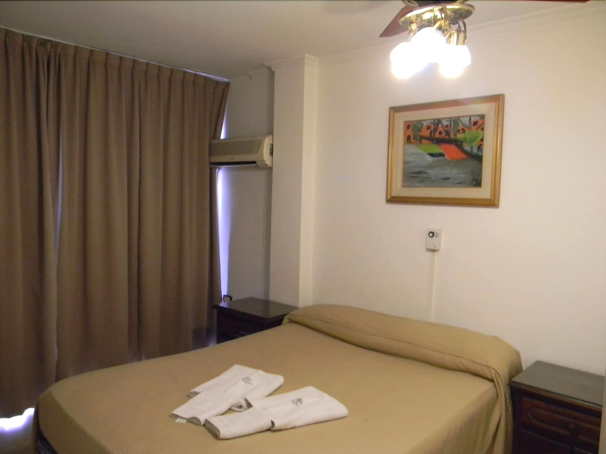 Cordoba Inn Apart Hotel Esterno foto
